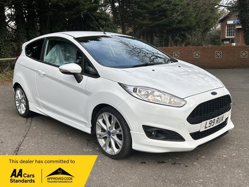 FORD FIESTA 1.0 T EcoBoost Zetec S